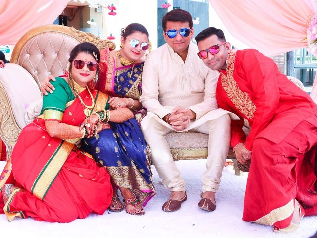 Renu and Swapnil &apos;s wedding in Mumbai, Maharashtra 39