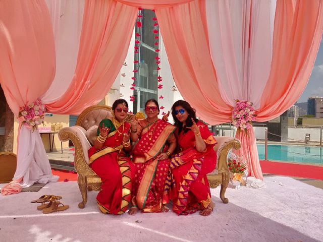 Renu and Swapnil &apos;s wedding in Mumbai, Maharashtra 42
