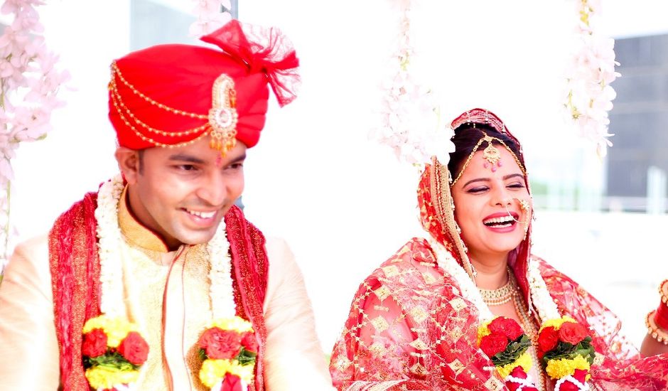 Renu and Swapnil 's wedding in Mumbai, Maharashtra