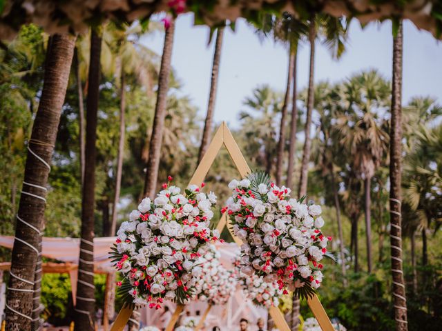 Jahnabi and Himanshu's wedding in Mumbai, Maharashtra 7