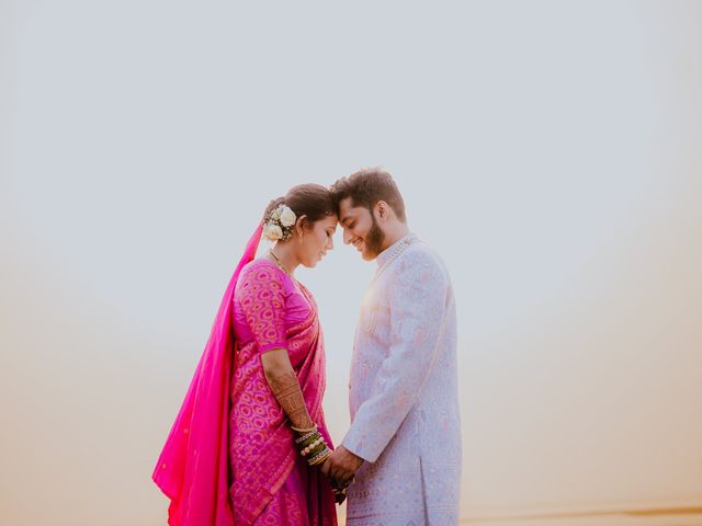 Jahnabi and Himanshu's wedding in Mumbai, Maharashtra 25