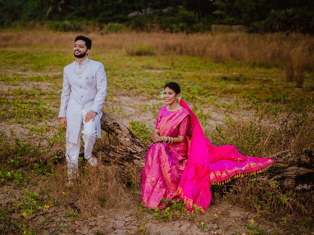 Jahnabi and Himanshu's wedding in Mumbai, Maharashtra 27