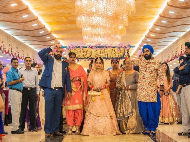 Guneet and Jasdeep&apos;s wedding in Gurgaon, Delhi NCR 21