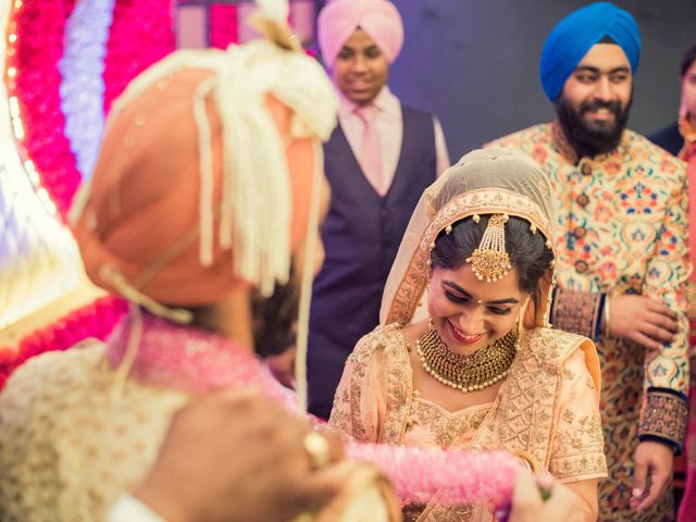 Guneet and Jasdeep&apos;s wedding in Gurgaon, Delhi NCR 24