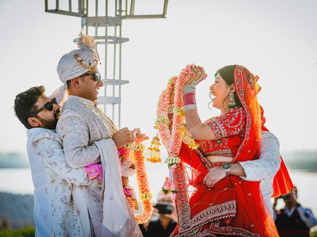Anant and Vanshikha's wedding in Haridwar, Uttarakhand 17
