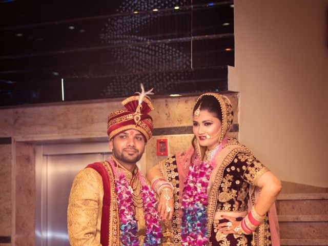 Poonam and Vineet&apos;s wedding in West Delhi, Delhi NCR 13