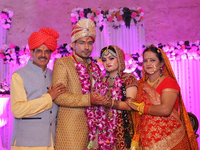 Pinki and Shailesh&apos;s wedding in Dwarka, Delhi NCR 12