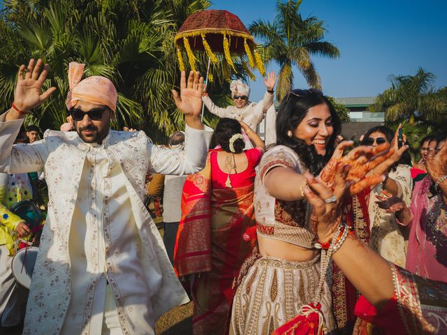 Anant and Vanshikha's wedding in Haridwar, Uttarakhand 13