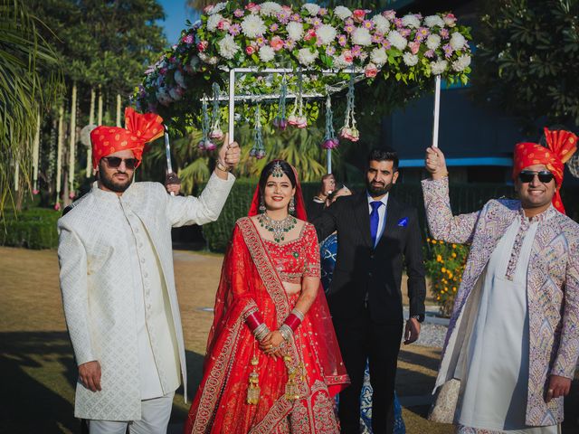 Anant and Vanshikha's wedding in Haridwar, Uttarakhand 23