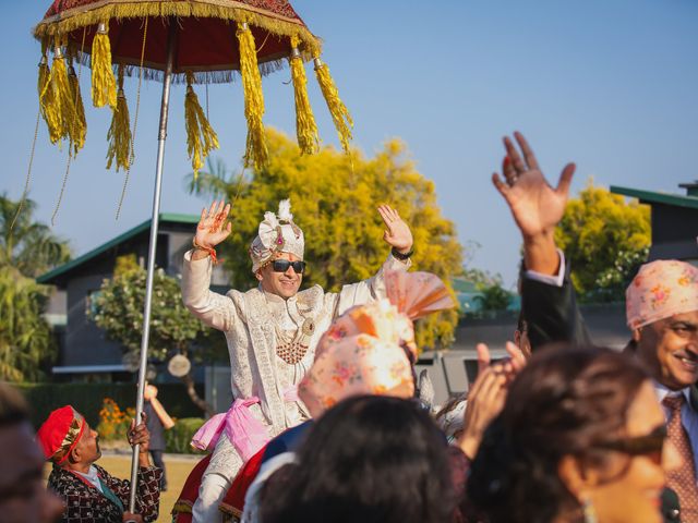 Anant and Vanshikha's wedding in Haridwar, Uttarakhand 30