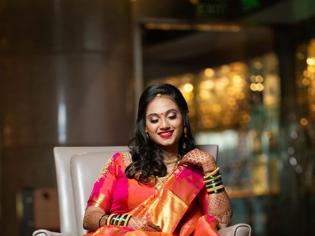 Mayuri and Pradeep&apos;s wedding in Mumbai, Maharashtra 34