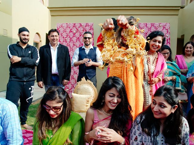 Garima and Akshay&apos;s wedding in Gurgaon, Delhi NCR 16