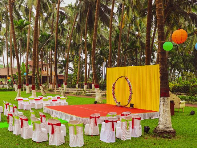 Jyoti and Tarang&apos;s wedding in Raigad, Maharashtra 24