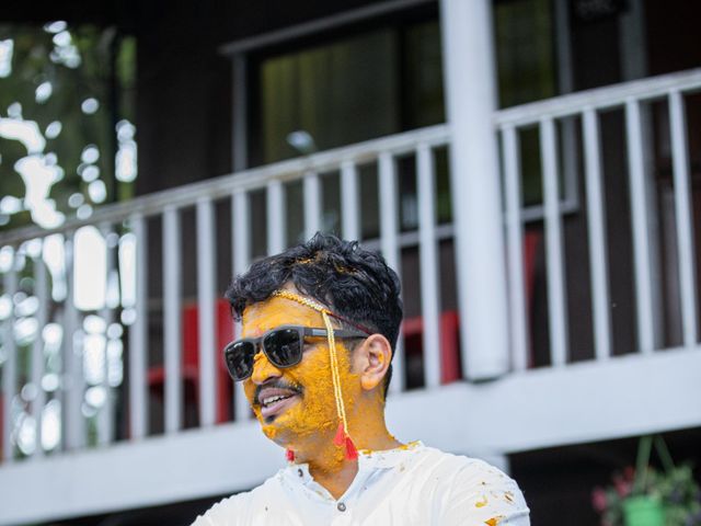 ADITI and VINOD's wedding in Mumbai, Maharashtra 15
