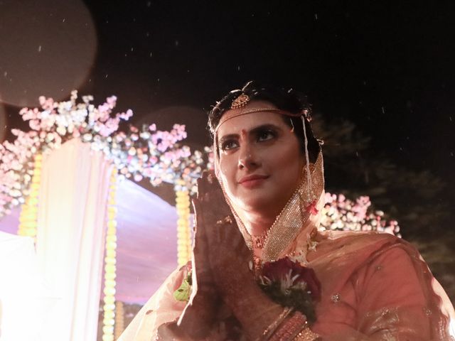 ADITI and VINOD's wedding in Mumbai, Maharashtra 25