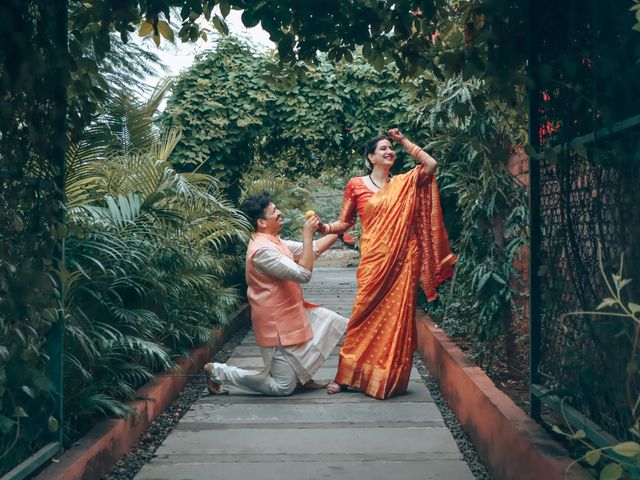 ADITI and VINOD's wedding in Mumbai, Maharashtra 36