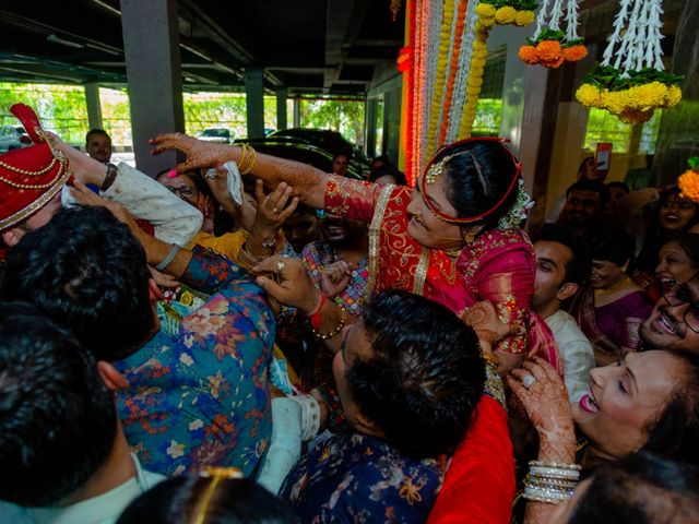Devanshi and Krish&apos;s wedding in Mumbai, Maharashtra 40