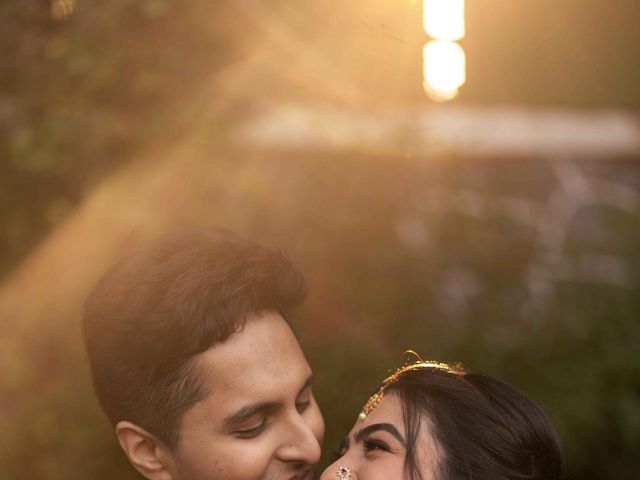 Aditi and Siddhesh's wedding in Pune, Maharashtra 5