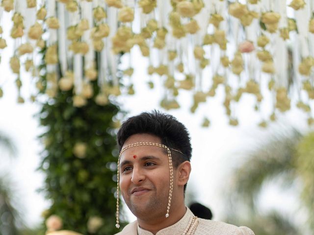 Aditi and Siddhesh's wedding in Pune, Maharashtra 15