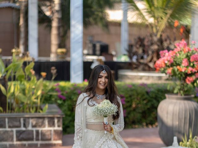 Aditi and Siddhesh's wedding in Pune, Maharashtra 22