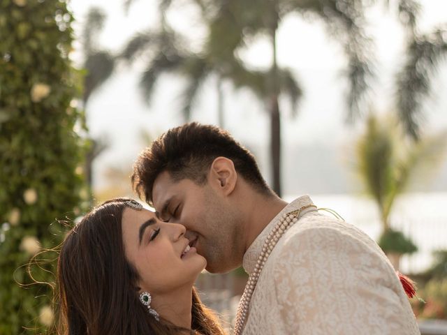 Aditi and Siddhesh's wedding in Pune, Maharashtra 27