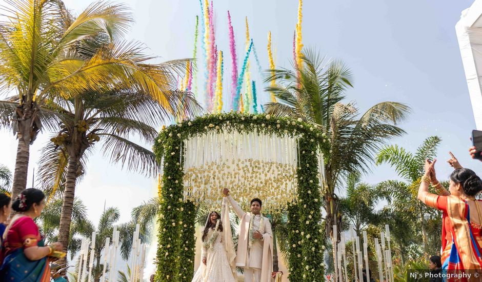 Aditi and Siddhesh's wedding in Pune, Maharashtra