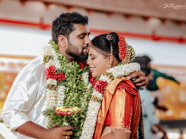ASHOK and CHANDHNI&apos;s wedding in Ernakulam, Kerala 14