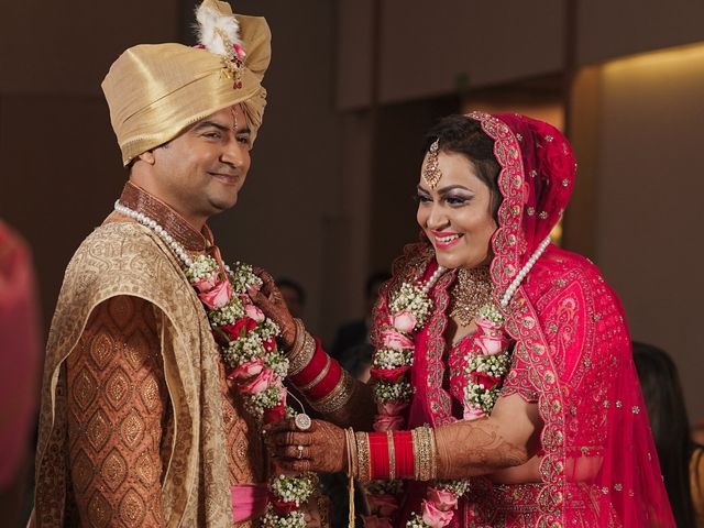 Rakhee and Dipesh's wedding in Mumbai, Maharashtra 26