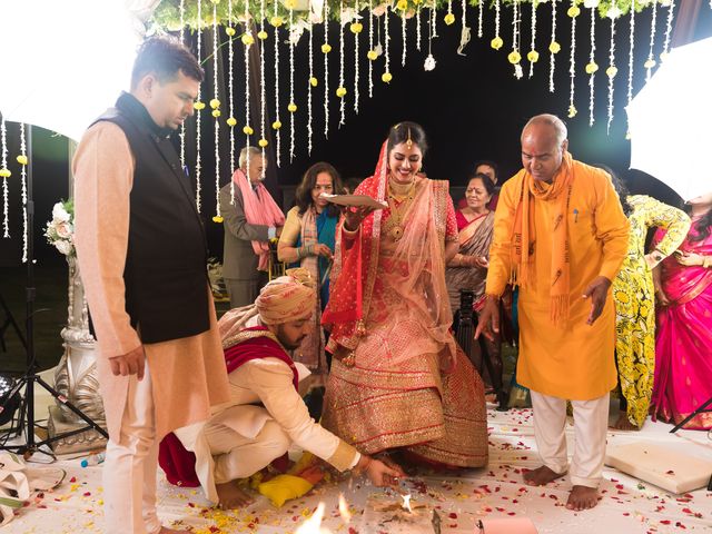 Sheha and Amit&apos;s wedding in Bulandshahr, Uttar Pradesh 24
