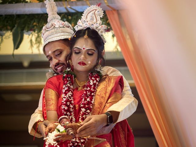 Arunabh and Richa&apos;s wedding in Mumbai, Maharashtra 24
