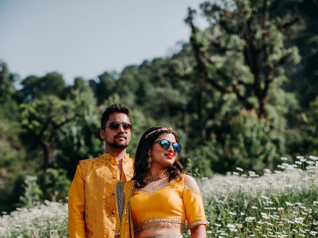 Rupshi and Karan&apos;s wedding in Mussoorie, Uttarakhand 4