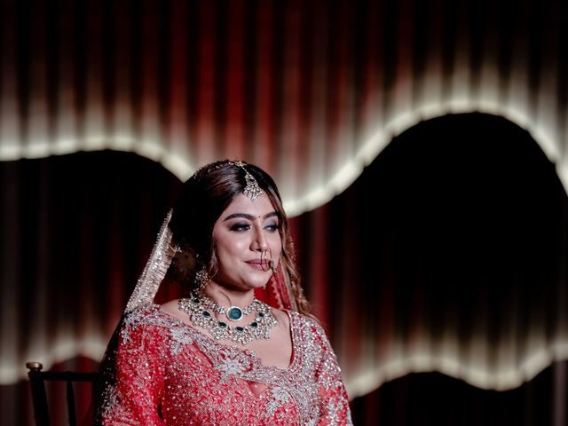 Riddhi and Tushar's wedding in Mumbai, Maharashtra 23