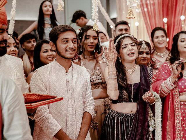 Riddhi and Tushar's wedding in Mumbai, Maharashtra 47