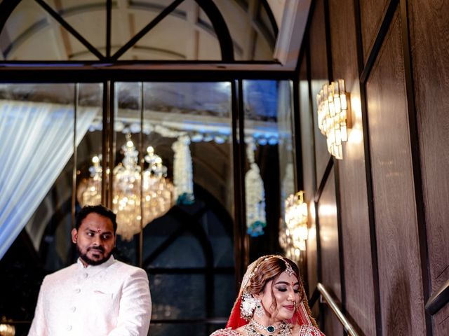 Riddhi and Tushar's wedding in Mumbai, Maharashtra 54