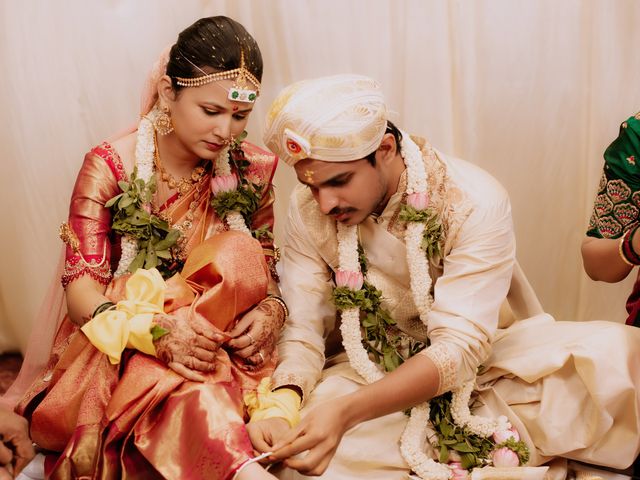 Lohith and Sahana's wedding in Bangalore, Karnataka 22