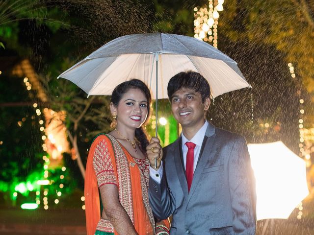 Ektha and Prav&apos;s wedding in Bangalore, Karnataka 8