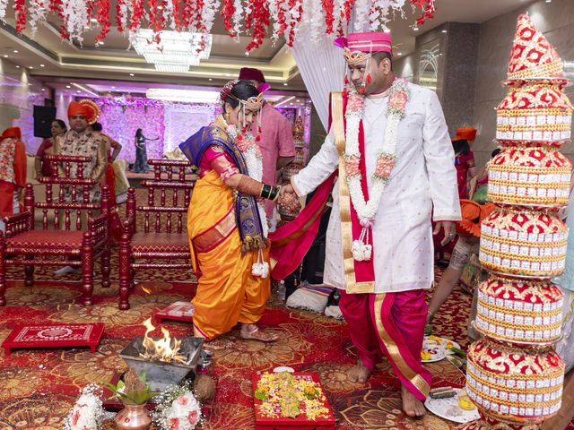 PRATIKSHA and AKSHAY's wedding in Mumbai, Maharashtra 63
