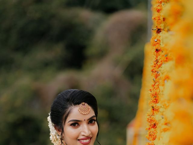 Nilmi and Vivek&apos;s wedding in Thrissur, Kerala 18