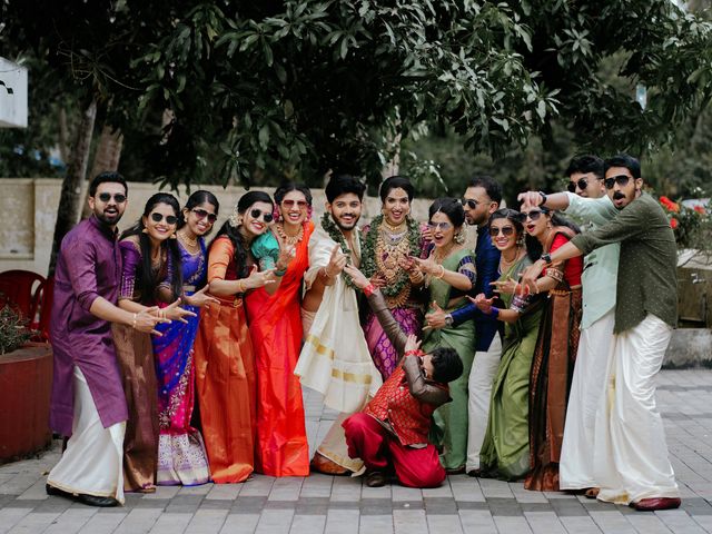 Nilmi and Vivek&apos;s wedding in Thrissur, Kerala 32