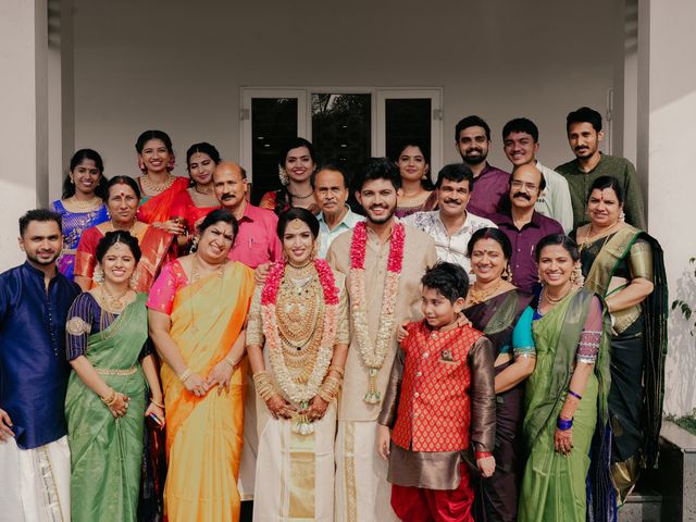 Nilmi and Vivek&apos;s wedding in Thrissur, Kerala 49