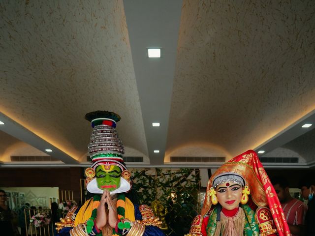Nilmi and Vivek&apos;s wedding in Thrissur, Kerala 57