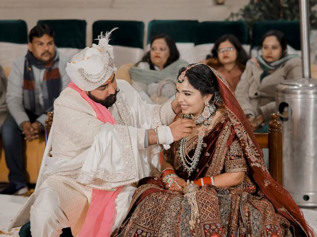 Anjali and Karan's wedding in Ambala, Haryana 12