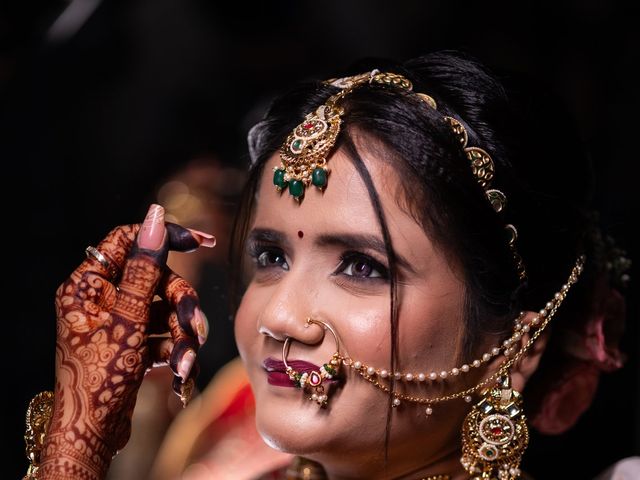 Kinjal and Paresh's wedding in Mumbai, Maharashtra 21