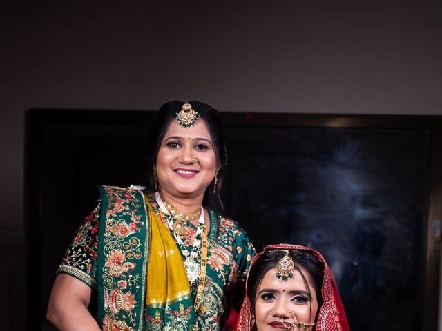 Kinjal and Paresh's wedding in Mumbai, Maharashtra 26