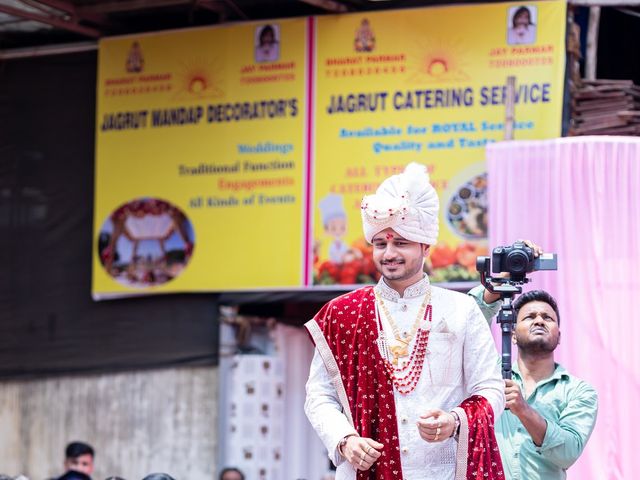 Kinjal and Paresh's wedding in Mumbai, Maharashtra 35