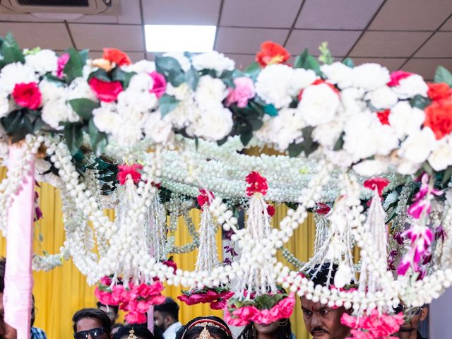 Kinjal and Paresh's wedding in Mumbai, Maharashtra 61