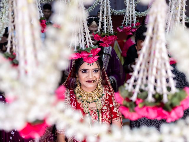 Kinjal and Paresh's wedding in Mumbai, Maharashtra 63