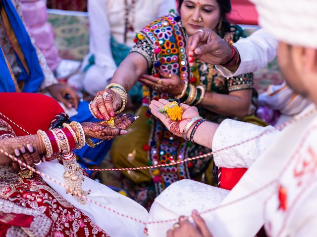 Kinjal and Paresh's wedding in Mumbai, Maharashtra 80