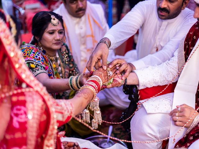 Kinjal and Paresh's wedding in Mumbai, Maharashtra 84