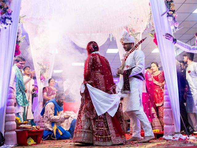 Kinjal and Paresh's wedding in Mumbai, Maharashtra 102